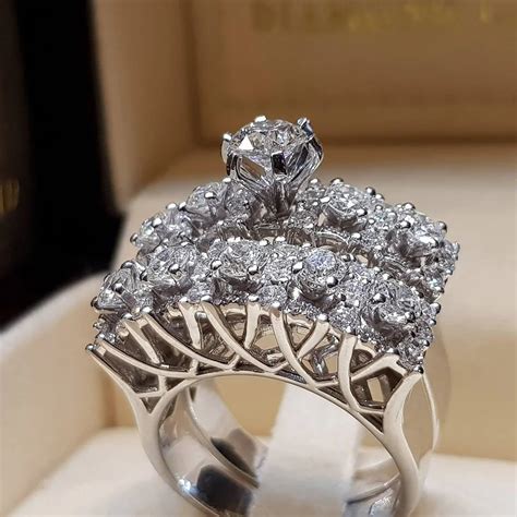 2019 Classic Bohemia Wedding Ring Sets For Women Round Cz Crystal Hollow Alloy Engagement Finger