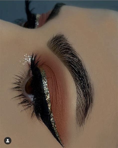 Pin By Michelle Bariesheff On Creative Eye Makeup Eye Makeup Eye