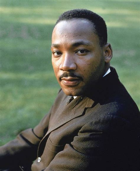 23 Incredible Full Color Pictures Of Martin Luther King Jr Dr Martin