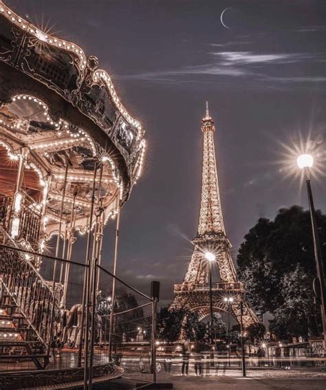Pin By 𝘢𝘳𝘪𝘮𝘷𝘰𝘰𝘯 On C I T I E S Paris At Night Beautiful Paris Paris