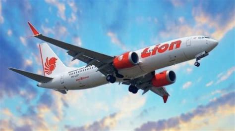 Lion air mengungkapkan pesawat yang jatuh buatan tahun 2018. Menguak Misteri Jatuhnya Pesawat Lion Air JT 610 | SUARA ...