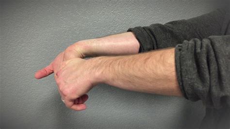 Check spelling or type a new query. Wrist Flexor Stretch - YouTube