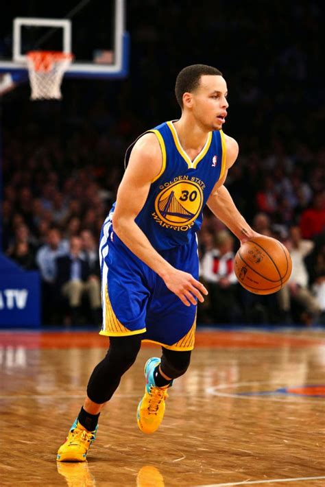 Four years ago, stephen curry was in the midst of one historic title run. Gemaa's Blog: Stephen Curry Biografi