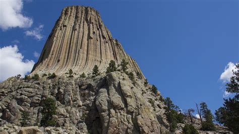 Visit Devils Tower 2022 Travel Guide For Devils Tower Wyoming Expedia