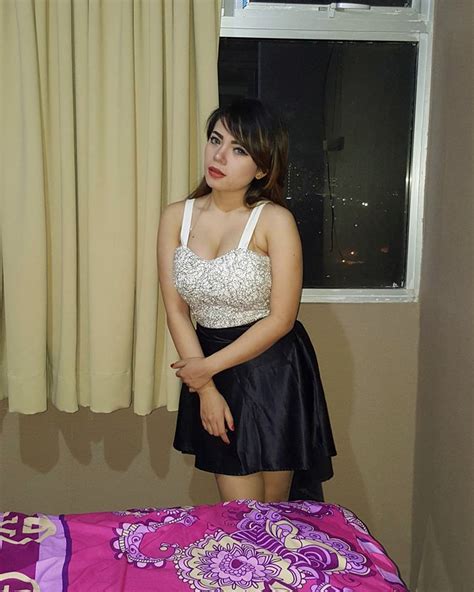 Deretan Foto Seksi Dj Dinar Candy Yang Bikit Mata Lelaki Melotot Dzargon