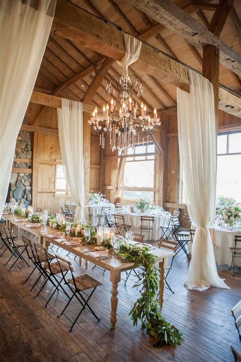 20 Gorgeous Rustic Country Barn Wedding Decoration Ideas