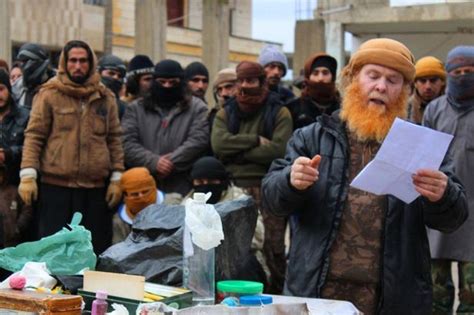 Bloodthirsty Mob Watches Isis Killer Nicknamed Red Beard Order