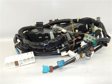 Oem Isuzu D Max Ja T Engine Cable Wiring Harness