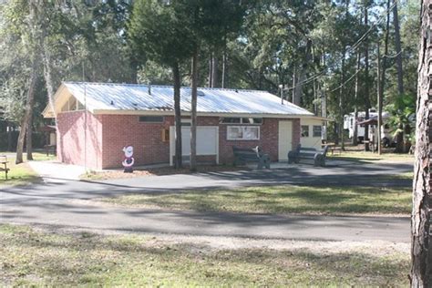 Campers Holiday Brooksville Fl Rv Parks