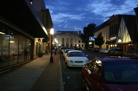 Downtown Huntingdon, Tennessee | Huntingdon, Favorite ...