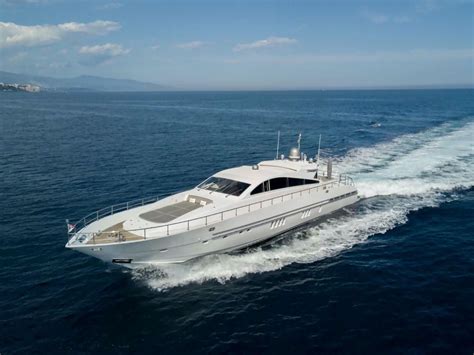 Leopard 27 In 2020 Luxury Yachts Yacht Leopard