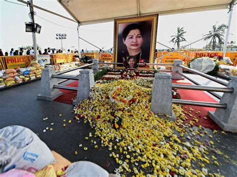 tamil nadu approves memorial for jayalalithaa at marina beach is it a violation oneindia news