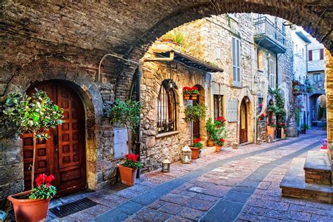 11 Secret Italian Villages To Visit Before The Crowds Do Italian Village Square Hd Wallpaper