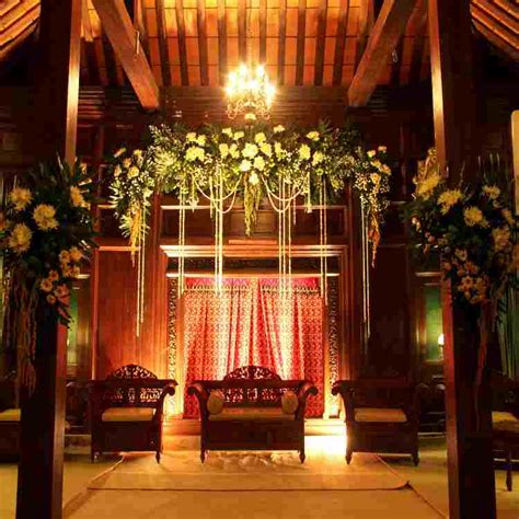 Ada banyak cara dan konsep agar tetap terlihat unik dan elegan. √ 15+ Dekorasi Pernikahan Di Rumah Yang Sederhana & Minimalis