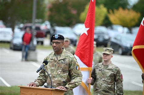 Us Army Training And Doctrine Command Welcomes New Commanding General