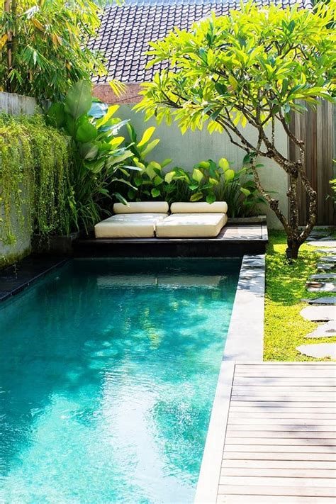 Kolam renang bisa awet dan tetap nyaman digunakan apabila mendapatkan perawatan secara rutin. Tips Ciptakan Kolam Renang Di Hunian Dengan Lahan Terbatas ...