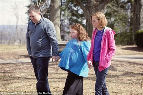Obese Texas Girl Alexis Shapiro Loses Lbs And Off Insulin After Gastric Surgery Daily Mail Online