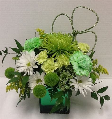 Fabulous flowers and gifts delivers freshly arranged flowers that will never arrive in a cardboard box. Rochester, NY Florist - Flowers Rochester NY - Rockcastle ...