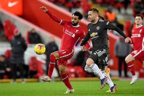 Trận đấu mu vs liverpool diễn ra vào lúc 22h30 ngày 2/5 và được phát sóng trực tiếp trên kênh k+pm. MU đấu Liverpool: 5 điểm nóng quyết định cuộc chiến