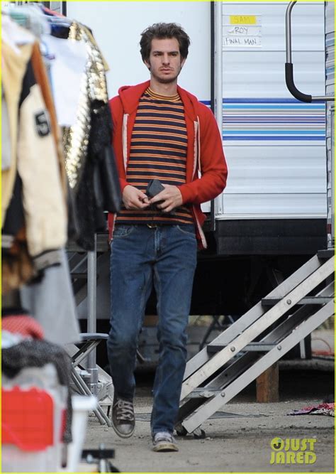 Andrew Garfield Continues Filming Under The Silver Lake Photo