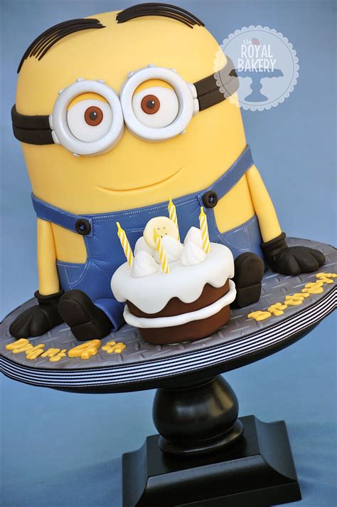 Minion torte bolo minion minion cupcakes cake minion minion cake design fondant minions fondant cakes cupcake cakes despicable me cake. The Royal Bakery - Minion Dave cake. Tutorial here: https://app.ecwid.com/jsp/1440083/simple ...