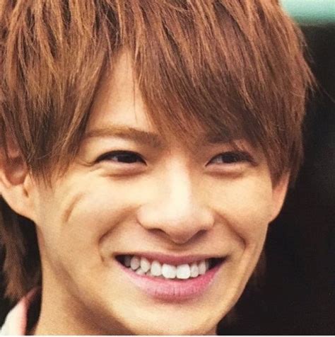 Do not post any variant of memes like this. 平野紫耀のえくぼや笑い声が特徴的？かわいい笑い方画像と ...