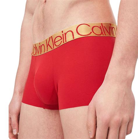 Conoce y aprovecha las mejores ofertas y productos de boxers calvin klein en paris.cl. Boxer hombre Calvin Klein microfibra en rojo y oro en 2020 ...