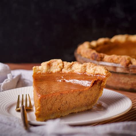 Maple Pumpkin Pie With Whipped Cream No Evaporated Milk