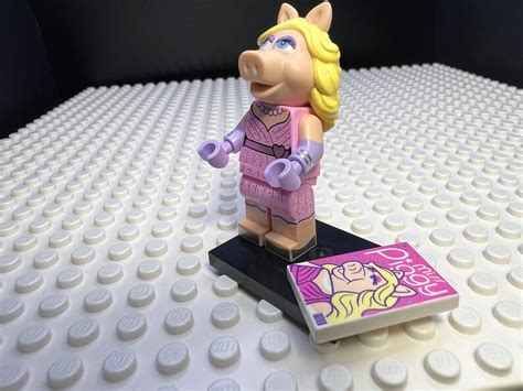 Miss Piggy Lego® Muppet Collectable Minifigure 71033 Etsy
