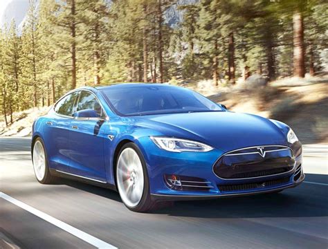 Das tesla model x hat innen ein neues design bekommen. Neuer Tesla S - automagazin.at