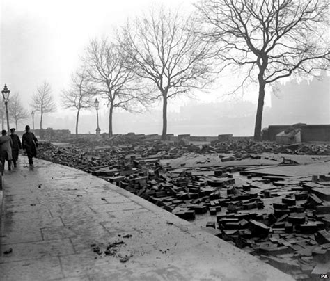 Registered in england & wales company no. The great 1928 flood of London - BBC News