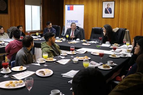Soñar con una gratuidad significa que, si aceptamos sin reservas todas las concesiones que nos hagan, perderemos nuestra credibilidad tanto. Gratuidad en la Región de Los Lagos suma 11.506 jóvenes en ...