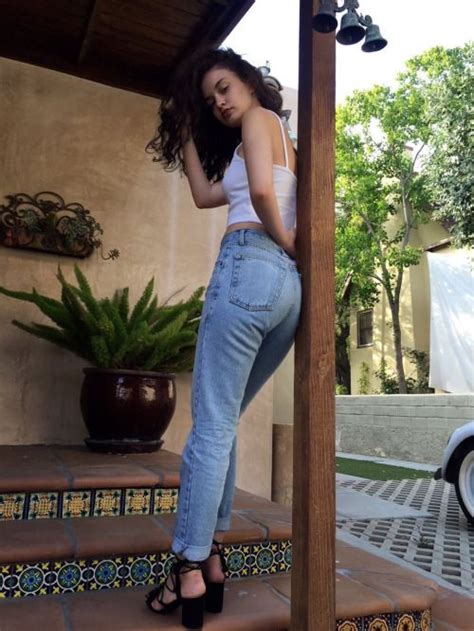 She gained popularity at a young age by. Image result for sabrina claudio tumblr | Sabrina claudio ...