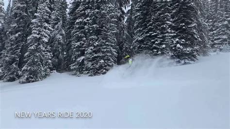 Deep Powder Snowmobiling New Years Day 2020 Youtube