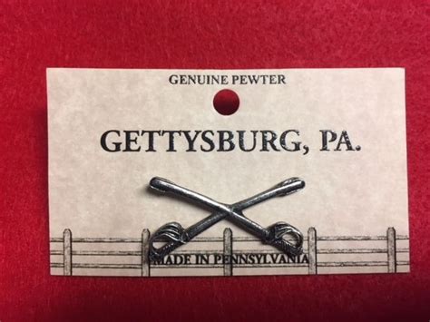 CROSSED SWORDS SMALL PEWTER LAPEL PIN HAT TAC NEW Gettysburg