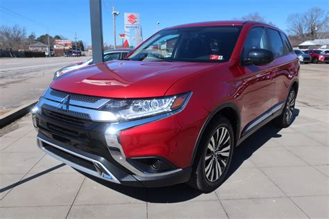 Pick your color and turn heads wherever you go. New 2020 Mitsubishi Outlander ES AWC 4WD Sport Utility