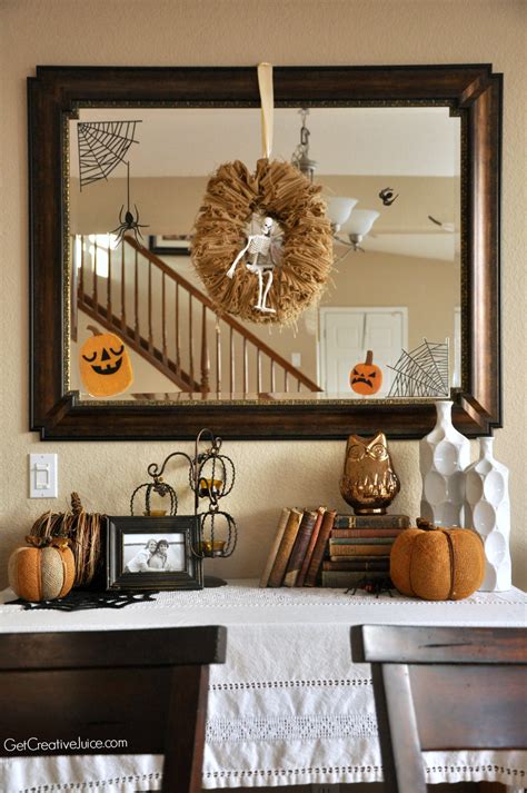 Learn how to decorate with them with these helpful lauren flanagan has more than 15 years of experience working in home decor and has written extensively for a variety of publications about home decor. Halloween Decorations Home Tour - Quick and Easy Ideas