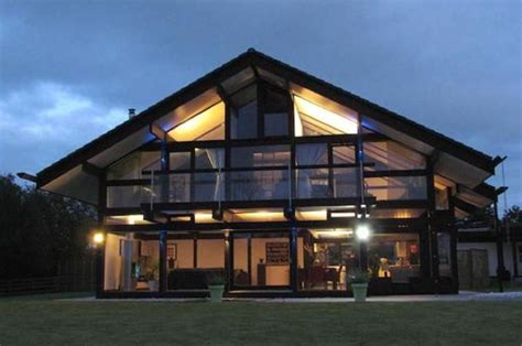 Kg is a german company operating worldwide and based in hartenfels, westerwald region, that manufactures prefabricated homes. Holiday let: Rent a Huf Haus at Cleveley Mere, near ...