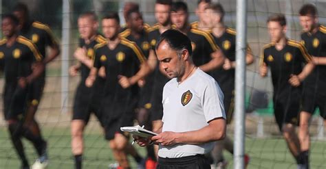 Nouveau Sélectionneur De Chypre Johan Walem Quitte Les Espoirs Belges