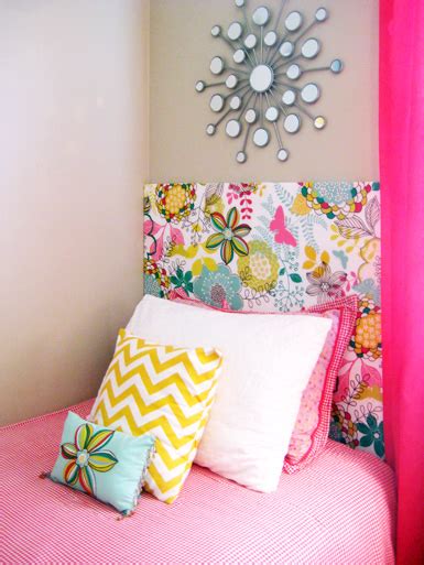 Redecorating your bedroom is a fun way to show off your personality. belle maison: Reader Project: Bright & Fun Girl's Bedroom