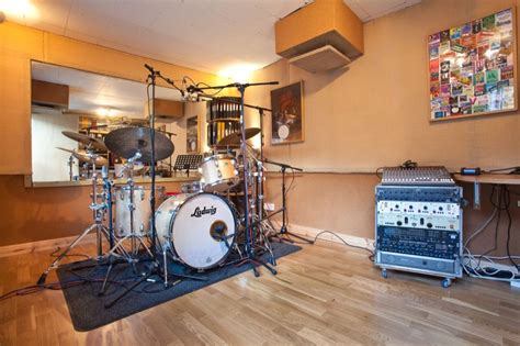 London Recording Studios And Mixing Studios Home Recording Studio Setup