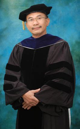 Terbukti naib canselor upm, dr saleh dalang pemecatan pengerusi lpu tutup kes rasuah upm holdings. Prof Datuk Dr Mad Nasir Dilantik Timbalan Naib Canselor ...