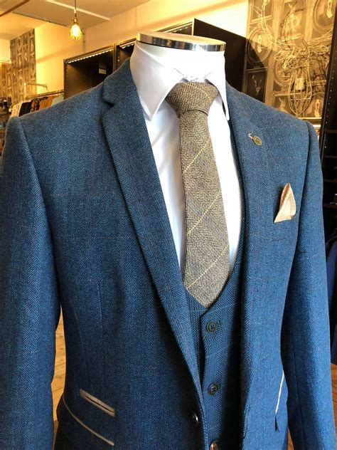 Blazer for men wedding wedding kurta for men wedding dresses men indian wedding dress men african wear styles for men african. Details about Mens 3 Pcs Blue Herringbone Vintage Tweed ...