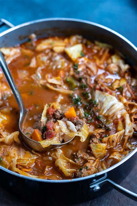 Ingredients of hamburger cabbage soup. BEEF CABBAGE SOUP RECIPE {KETO} + WonkyWonderful