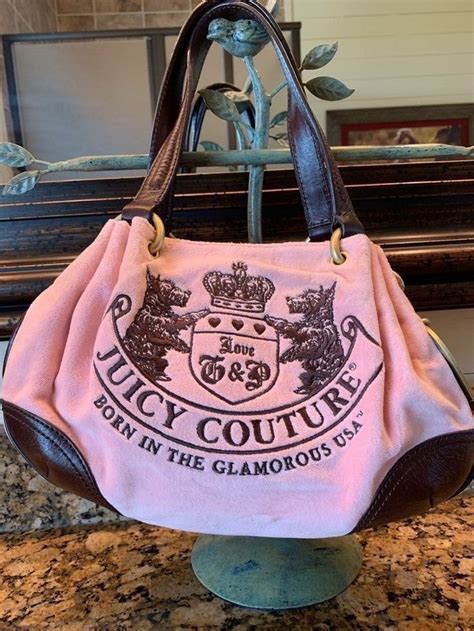 Urbanbrattie In 2021 Juicy Couture Purse Juicy Couture Bags Pretty