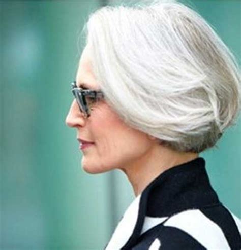 Do you have thin hair and are worried that it's turning silver will make this stand out even more? 15 Hairstyles For Short Grey Hair