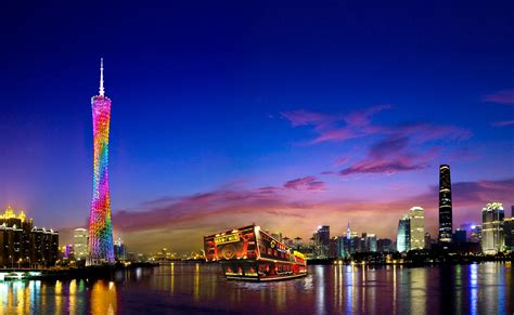 Canton Tower And The Pearl River Amazing Place You Should Go In