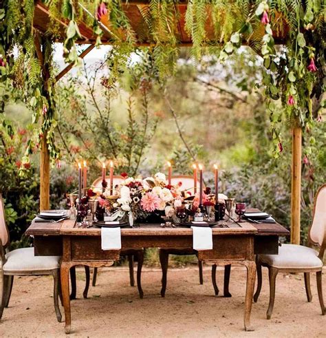 20 Breathtaking Autumn Wedding Decoration For Outdoor Party Wedding