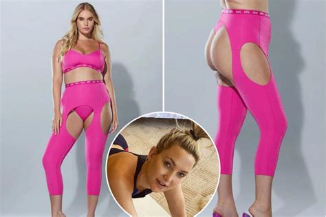 New York Post On Twitter Kate Hudson S Active Wear Ripped Over Leggings That Expose Bare Butt