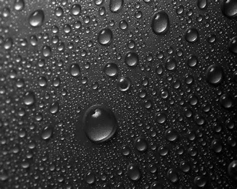 We have a massive amount of hd images that will make your computer or smartphone look absolutely. wallpaper for desktop, laptop | vr35-rain-drop-bw-water ...